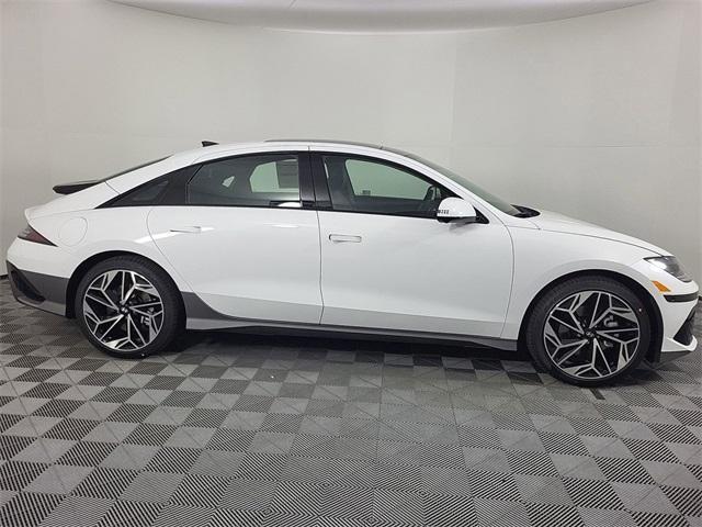 new 2025 Hyundai IONIQ 6 car