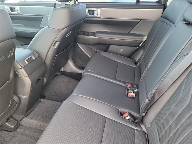 new 2025 Hyundai Santa Fe car, priced at $40,697