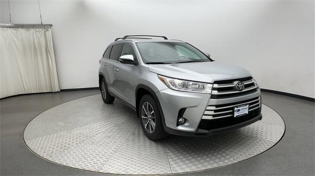 used 2019 Toyota Highlander car, priced at $26,629