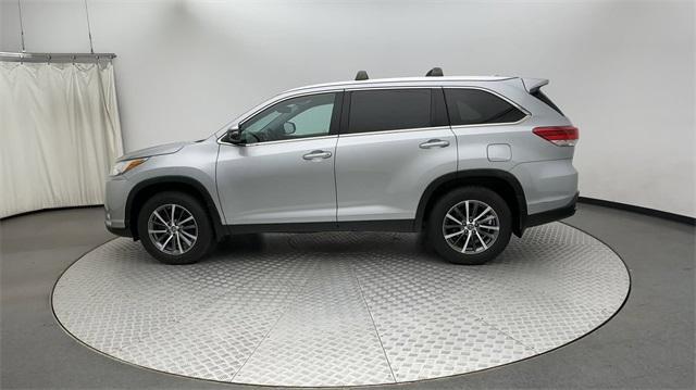 used 2019 Toyota Highlander car, priced at $26,629