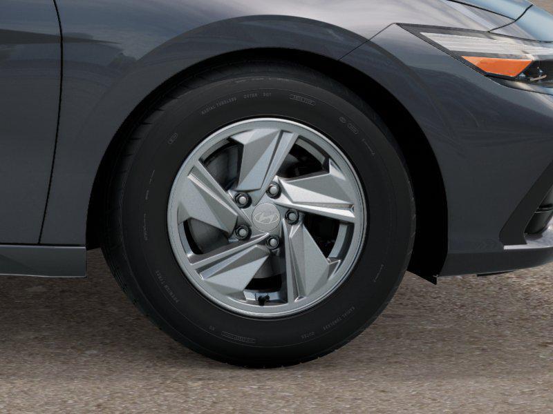 new 2025 Hyundai Elantra car, priced at $22,558