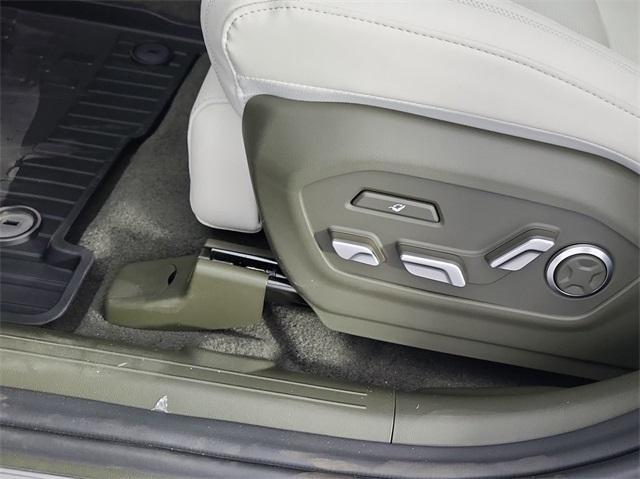new 2025 Hyundai SANTA FE HEV car