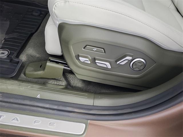 new 2025 Hyundai SANTA FE HEV car