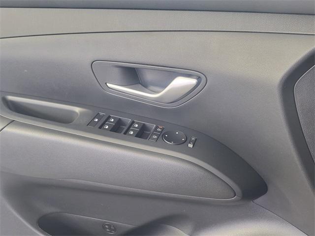new 2025 Hyundai Tucson car, priced at $33,934