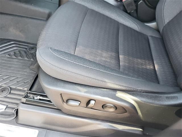 used 2022 Chevrolet Silverado 1500 car, priced at $38,299