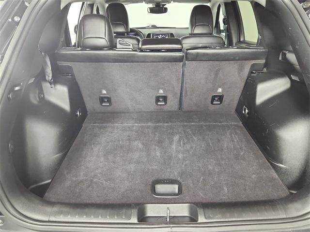 used 2023 Jeep Cherokee car, priced at $25,199