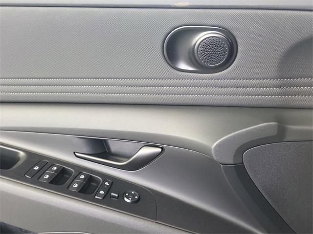 new 2025 Hyundai ELANTRA HEV car, priced at $26,525