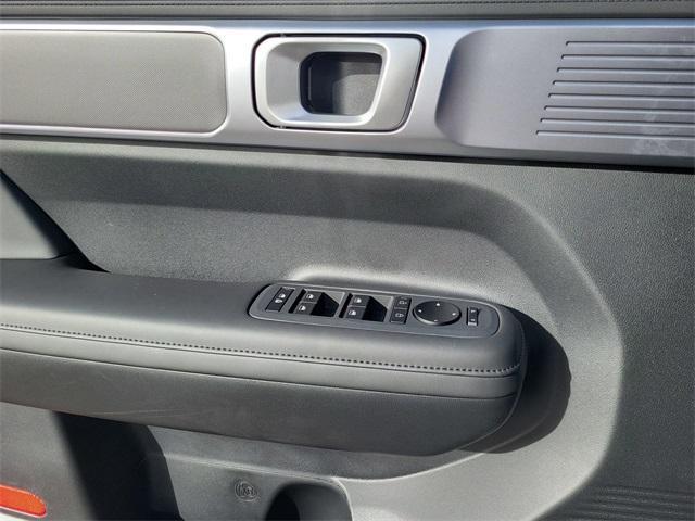 new 2025 Hyundai Santa Fe car, priced at $42,697