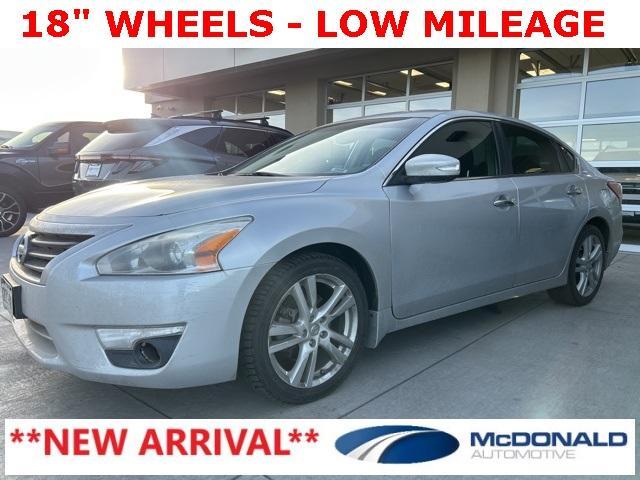 used 2013 Nissan Altima car, priced at $10,699