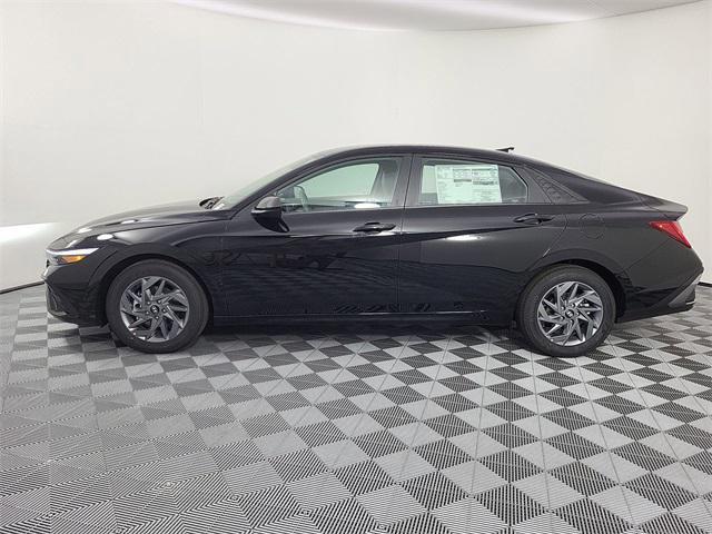 new 2024 Hyundai ELANTRA HEV car, priced at $27,216