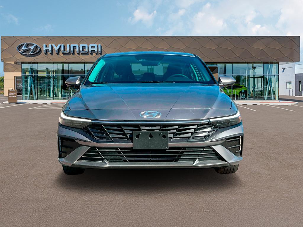 new 2024 Hyundai Elantra car, priced at $23,879