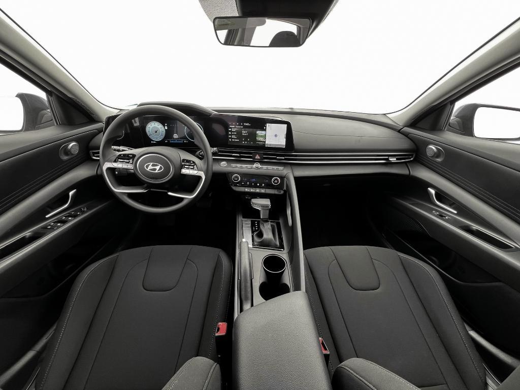 new 2024 Hyundai Elantra car, priced at $23,879