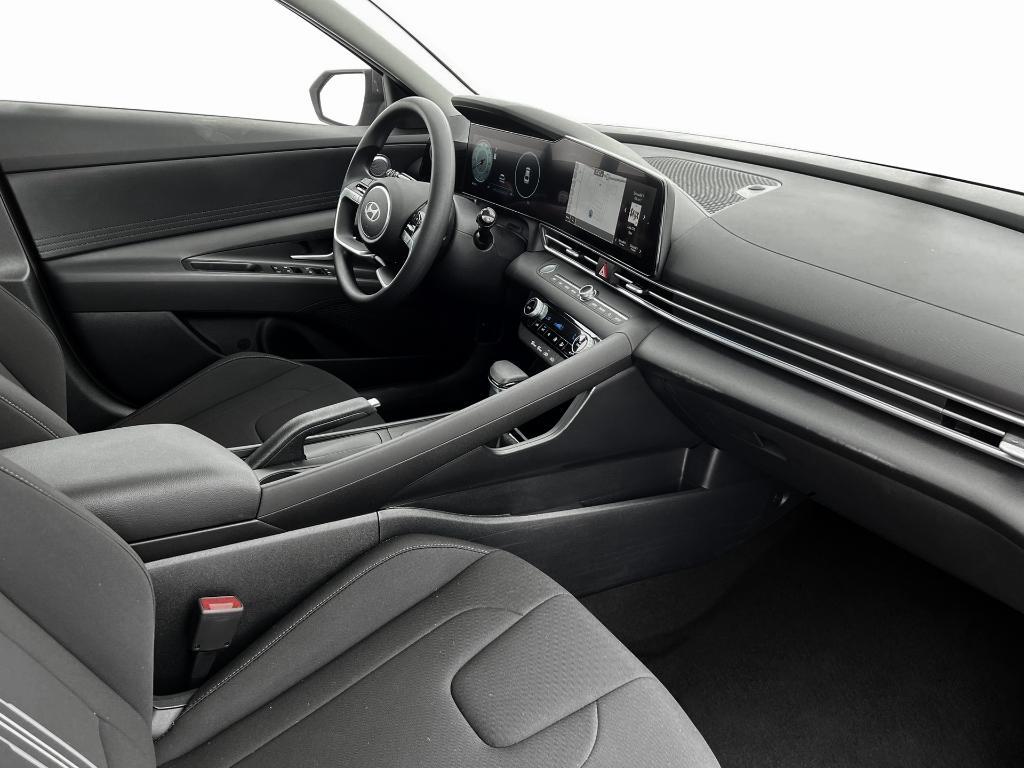 new 2024 Hyundai Elantra car, priced at $23,879