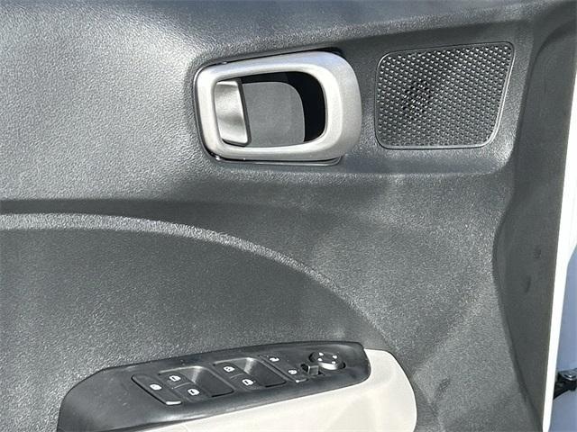 new 2025 Hyundai Venue car, priced at $23,736