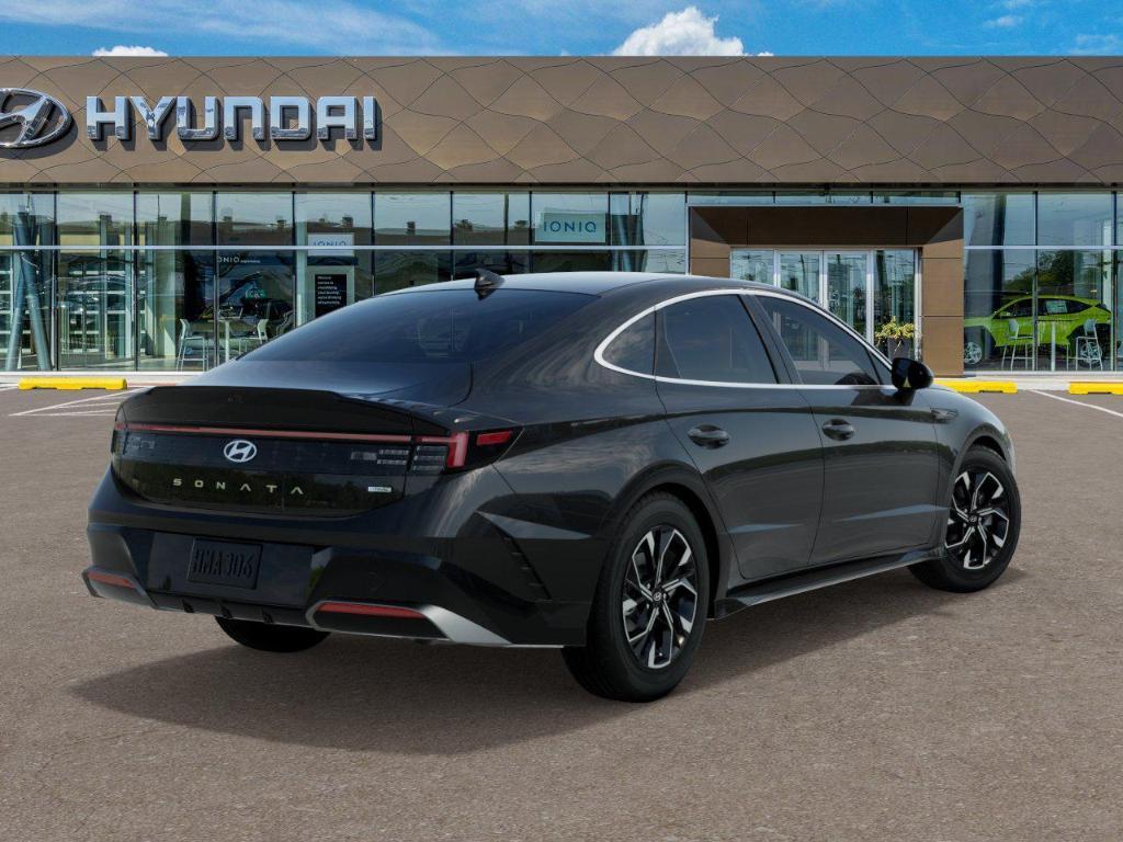 new 2025 Hyundai Sonata car, priced at $29,118