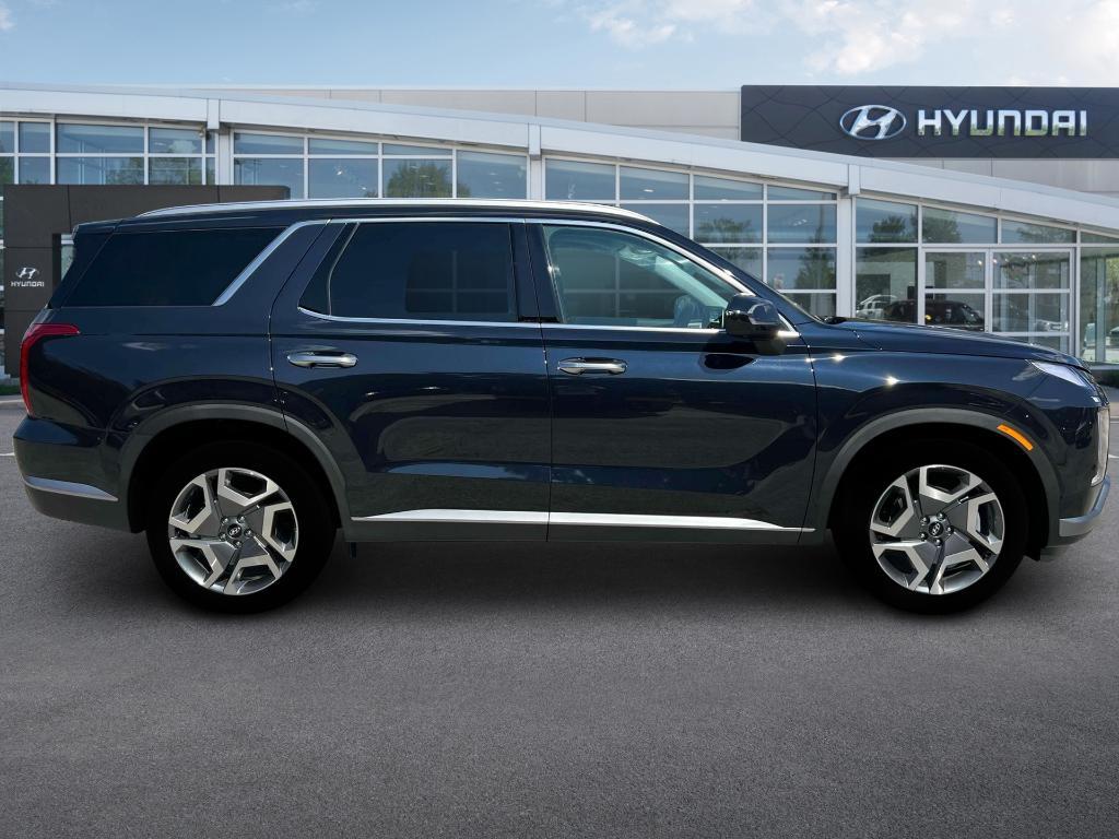 new 2025 Hyundai Palisade car, priced at $47,203