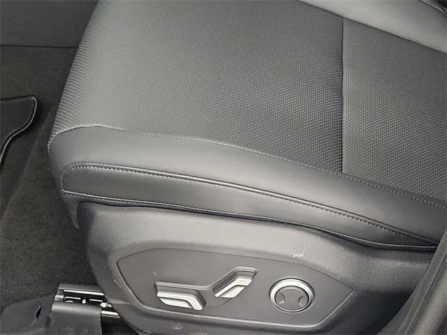 new 2025 Hyundai SANTA FE HEV car, priced at $39,259