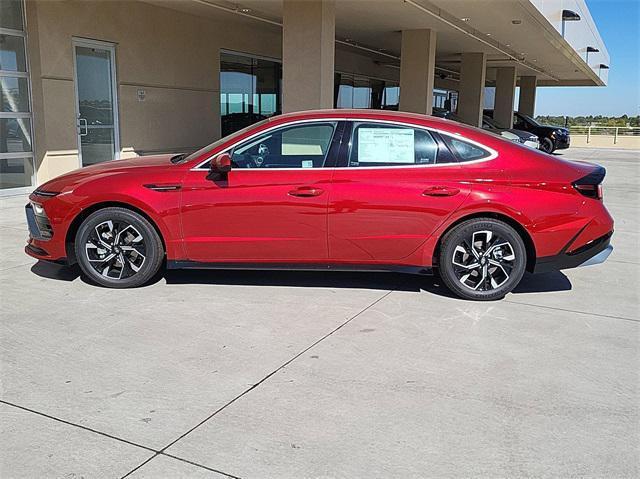 new 2025 Hyundai Sonata car, priced at $29,281