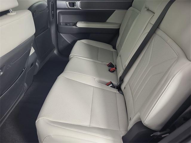 new 2025 Hyundai SANTA FE HEV car, priced at $39,259