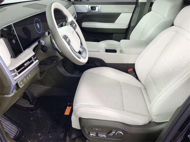 new 2025 Hyundai Santa Fe car, priced at $47,687