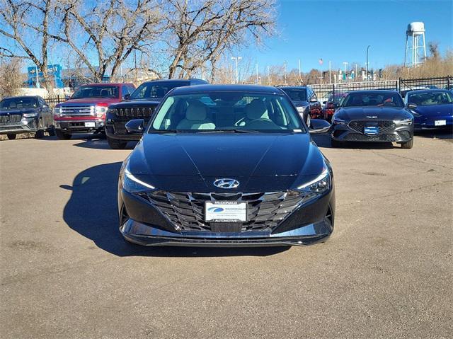 new 2023 Hyundai Elantra HEV car, priced at $25,991