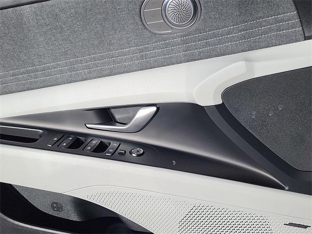 new 2023 Hyundai ELANTRA HEV car, priced at $27,794