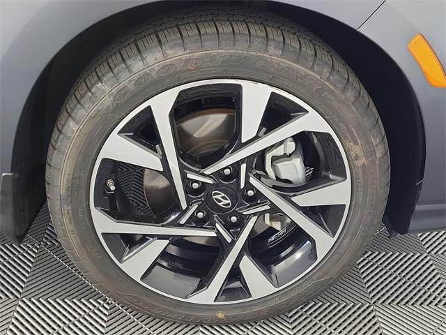 used 2022 Hyundai Kona car, priced at $21,799