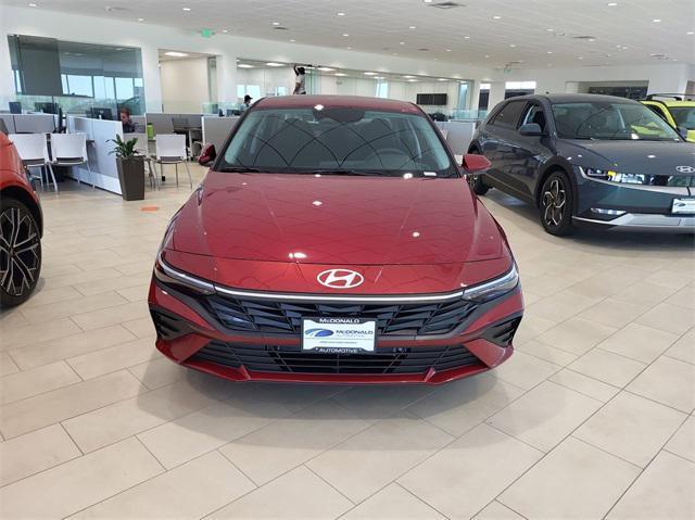 new 2024 Hyundai Elantra HEV car, priced at $25,708