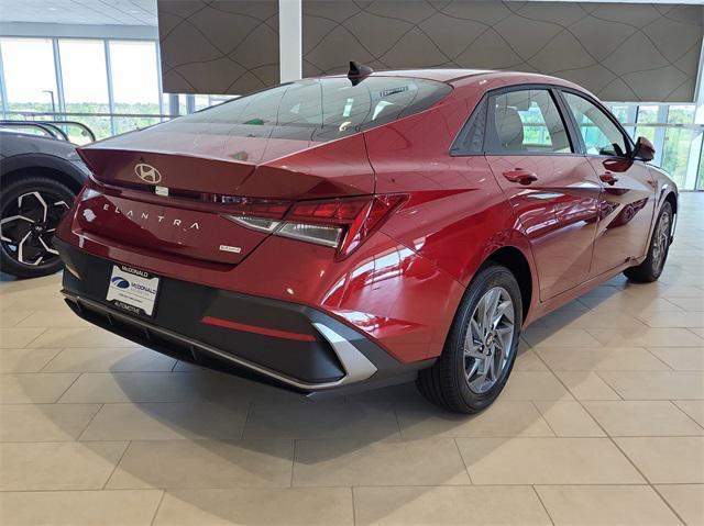 new 2024 Hyundai Elantra HEV car, priced at $25,708