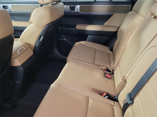 new 2025 Hyundai Santa Fe car, priced at $44,038