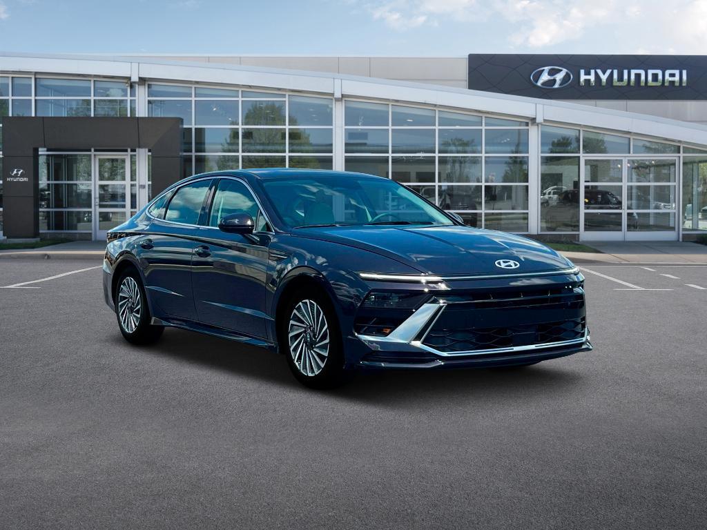 new 2025 Hyundai Sonata Hybrid car, priced at $31,788