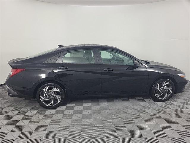 new 2025 Hyundai ELANTRA HEV car, priced at $27,858