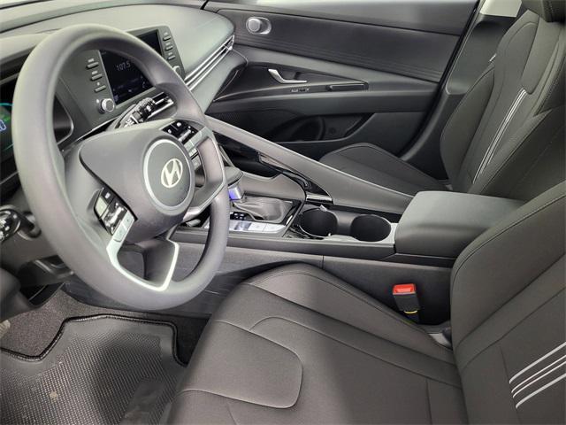 new 2025 Hyundai ELANTRA HEV car, priced at $23,556