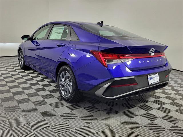 new 2025 Hyundai ELANTRA HEV car, priced at $23,556