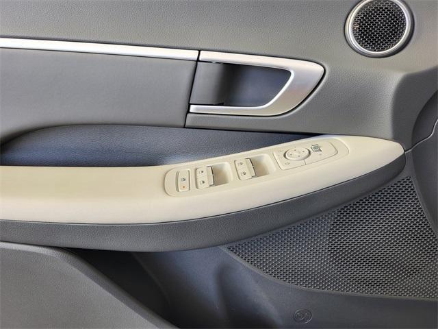 used 2024 Hyundai Sonata car, priced at $25,687