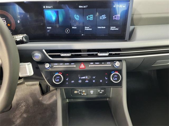 used 2024 Hyundai Sonata car, priced at $25,687
