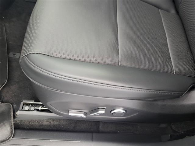 new 2026 Hyundai IONIQ 9 car, priced at $64,059