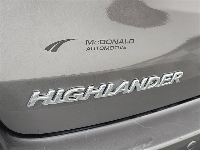 used 2016 Toyota Highlander car, priced at $20,299