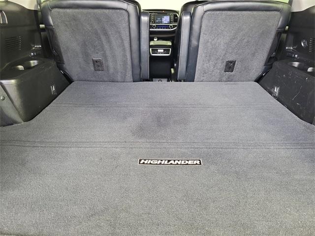 used 2016 Toyota Highlander car, priced at $20,299