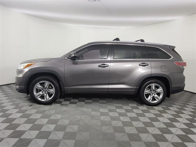 used 2016 Toyota Highlander car, priced at $20,299