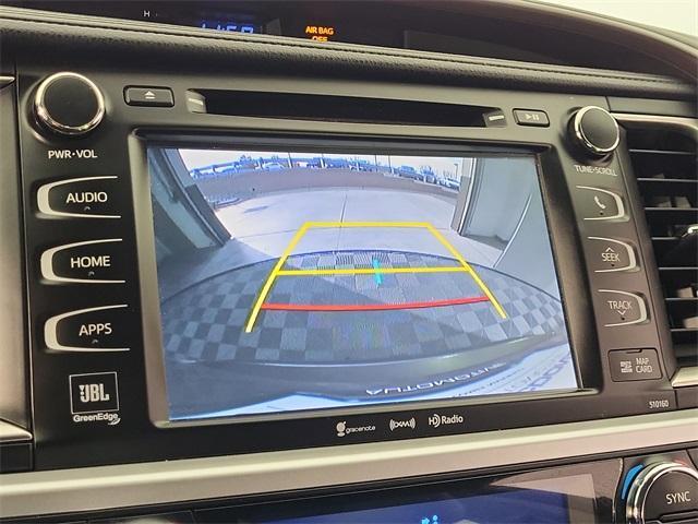 used 2016 Toyota Highlander car, priced at $20,299