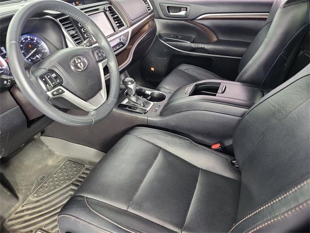 used 2016 Toyota Highlander car, priced at $20,299