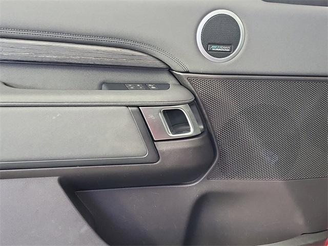 used 2017 Land Rover Discovery car, priced at $16,299