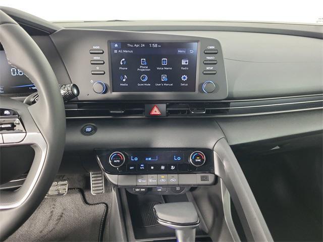 new 2025 Hyundai Elantra car, priced at $23,618