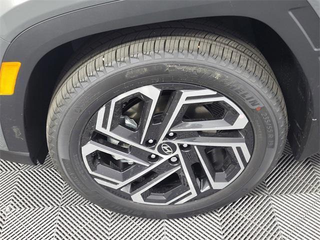 new 2025 Hyundai Tucson car, priced at $39,639