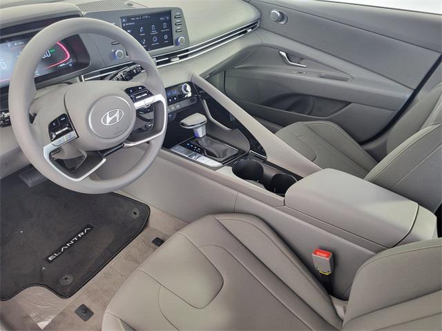 new 2025 Hyundai ELANTRA HEV car, priced at $25,558