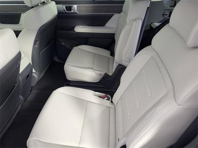 new 2026 Hyundai SANTA FE HEV car, priced at $48,054