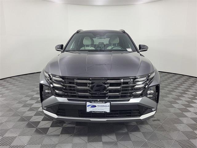 new 2025 Hyundai TUCSON Hybrid car