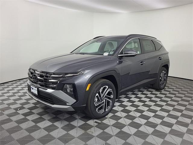 new 2025 Hyundai TUCSON Hybrid car
