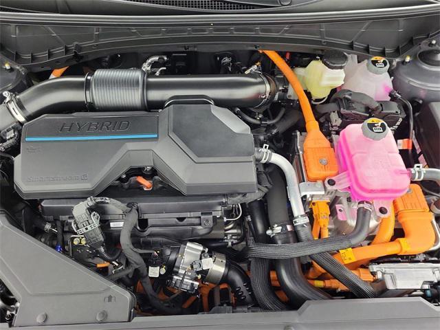 new 2025 Hyundai TUCSON Hybrid car